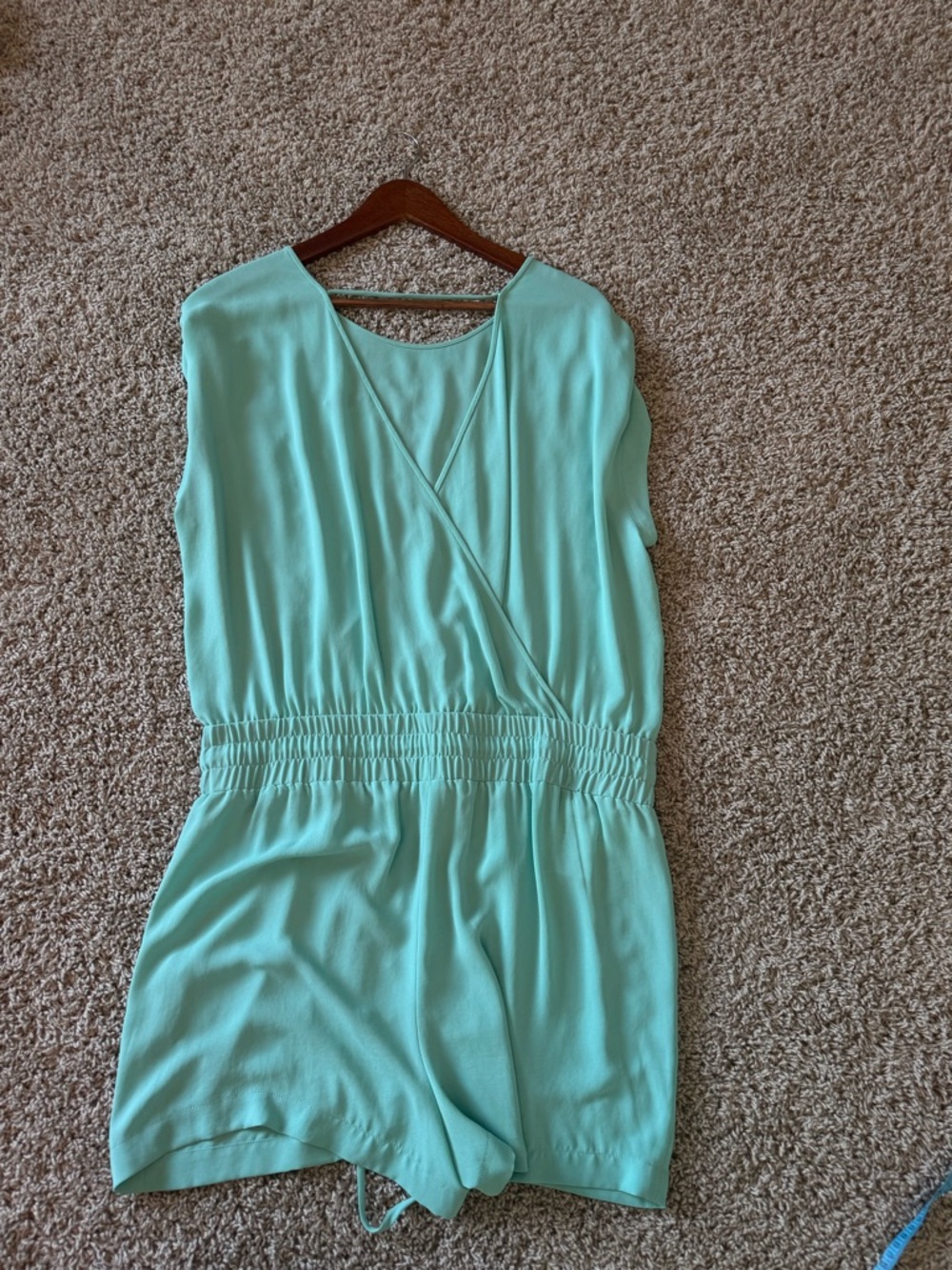 BCBGMaxAzria Mint Green Draped Top